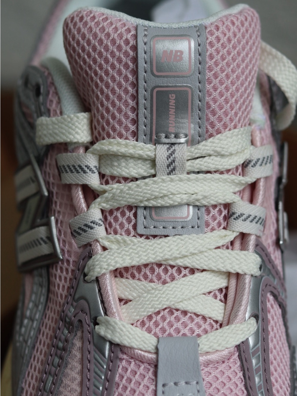 NEW BALANCE 1906 R - Picture 13 of 16